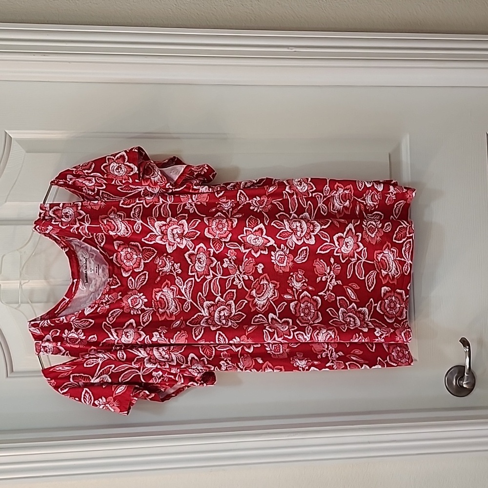 Red and White Cold Shoulder Shirt